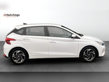 Used Hyundai i20 2021 for sale - 76122963: Photo 2