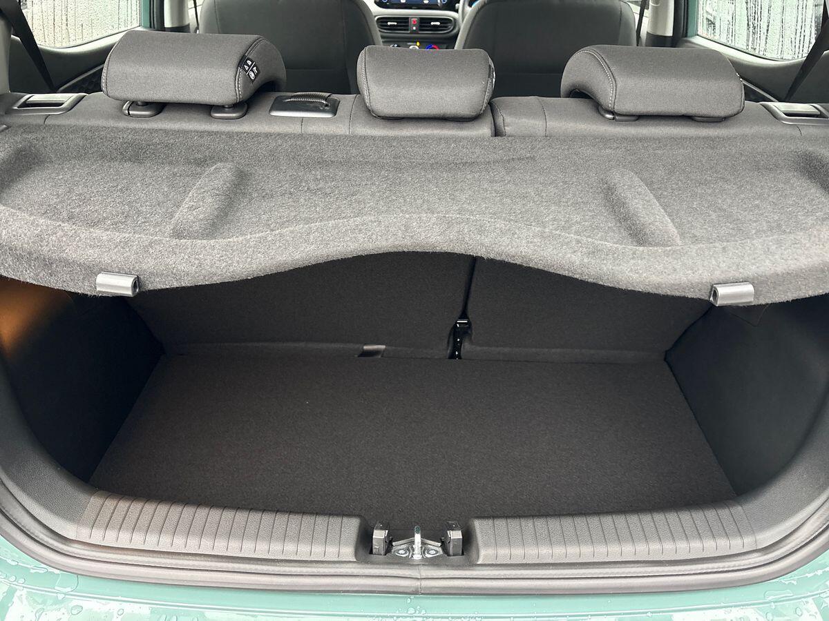 Used Hyundai i10 for sale - 77174524: Photo 17