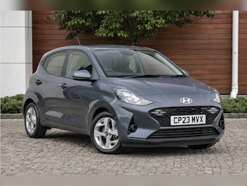 Used Hyundai i10 2023 for sale - 79553285: Photo