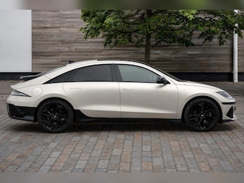Used Hyundai IONIQ 6 2023 for sale - 79520749: Photo