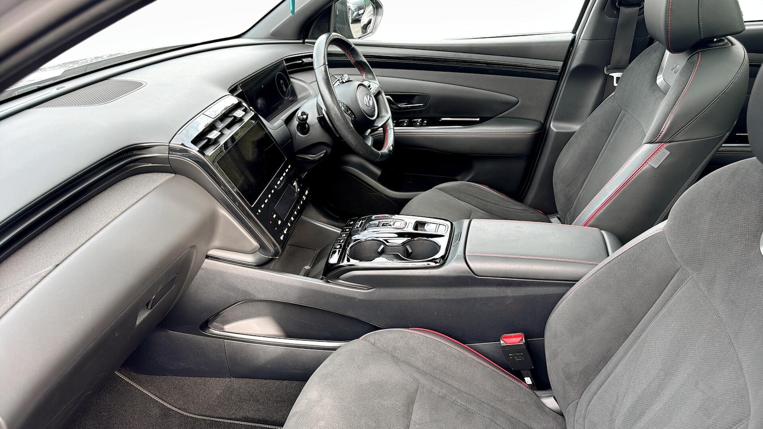 Used Hyundai TUCSON 2022 for sale - 76020285: Photo 28