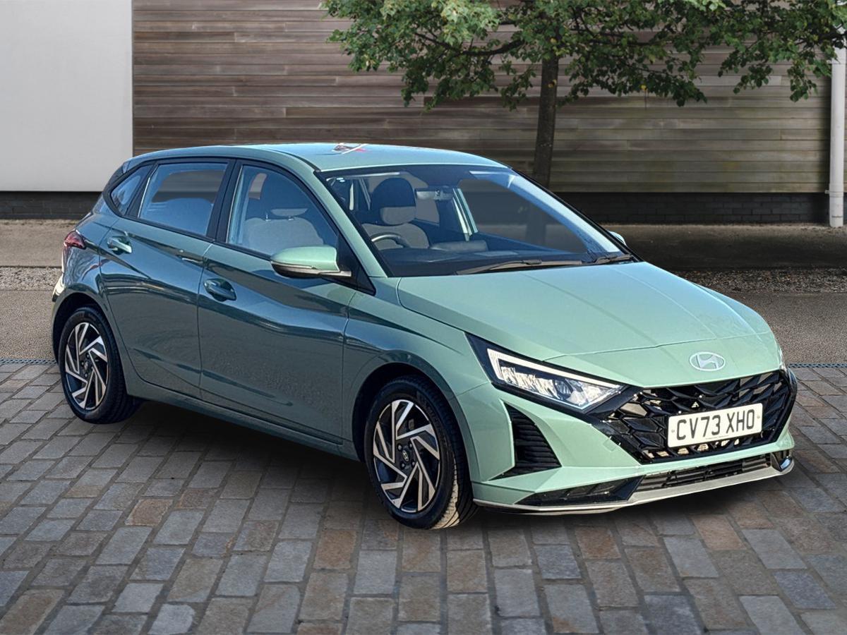 Used Hyundai i20 2023 for sale - 76715482: Photo 1