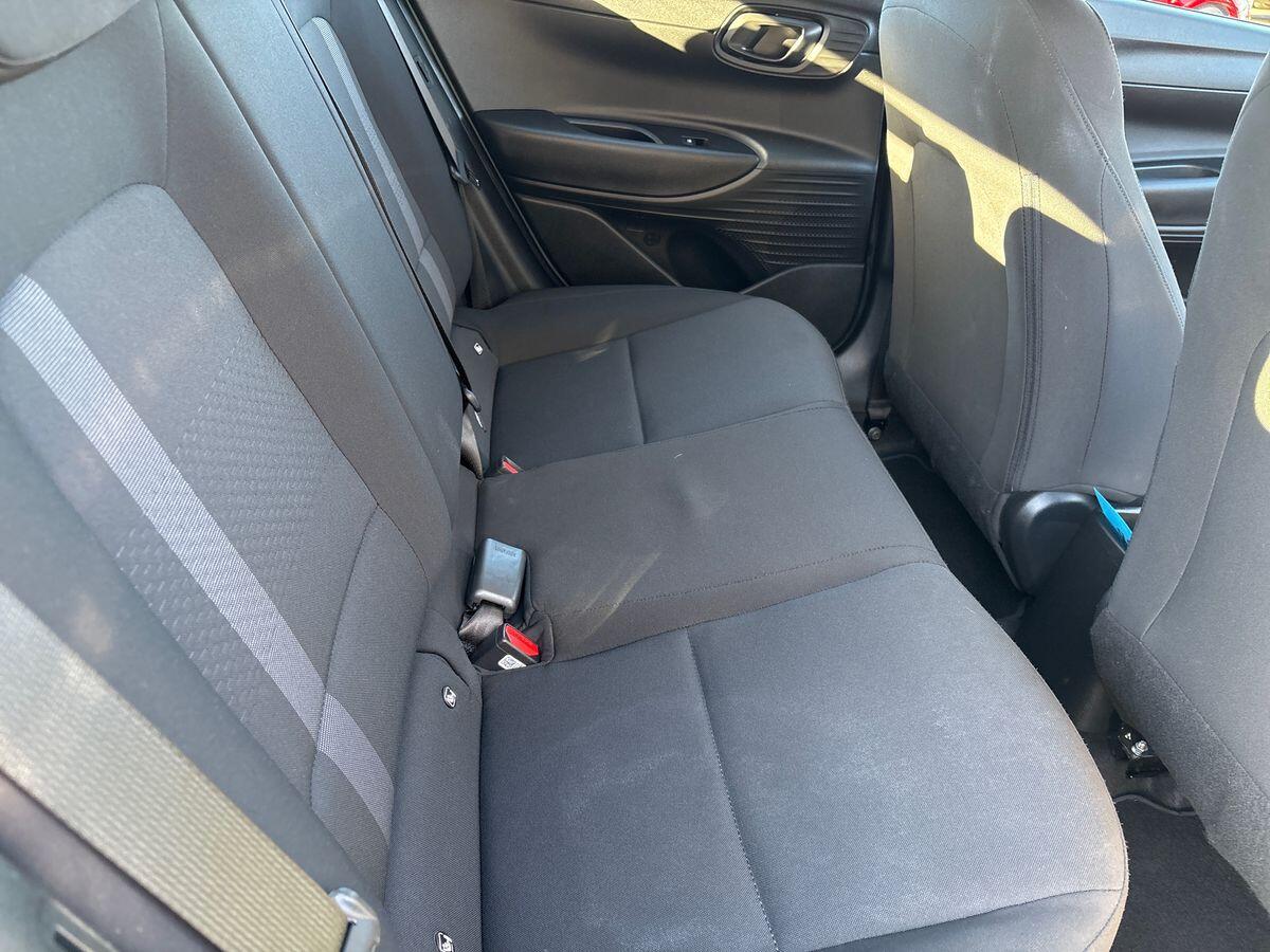 Used Hyundai i20 2023 for sale - 76715482: Photo 13