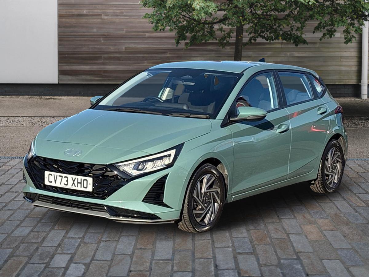 Used Hyundai i20 2023 for sale - 76715482: Photo 3