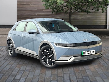 2022 (72) - 5 77kWh Premium Hatchback 5dr Electric Auto (228 ps) V2L