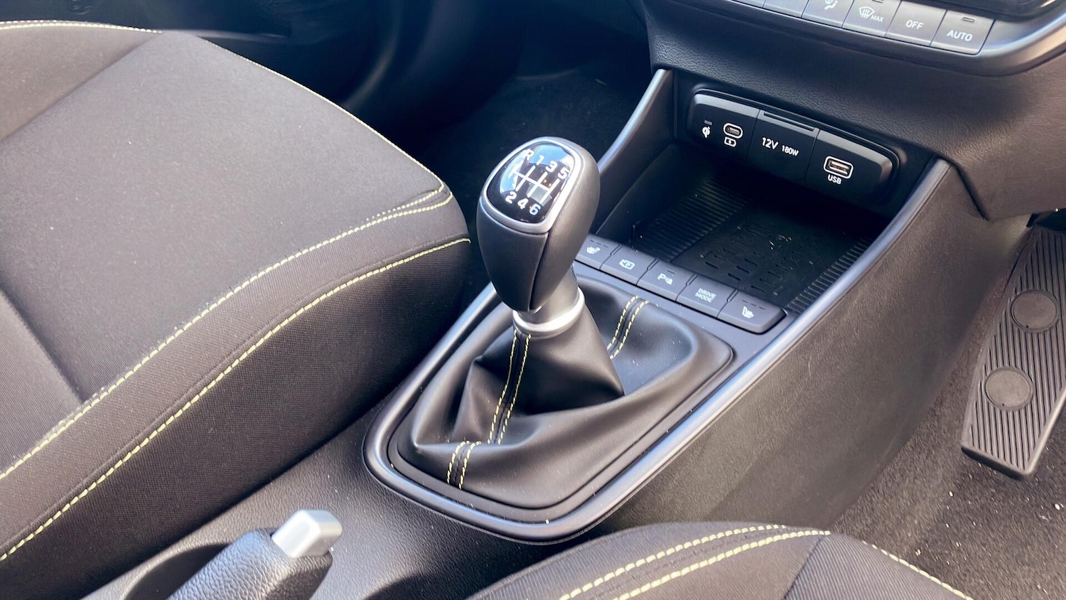 Used Hyundai i20 2025 for sale - 76990799: Photo 11