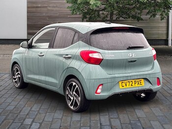 Used Hyundai i10 2022 for sale - 77174517: Photo