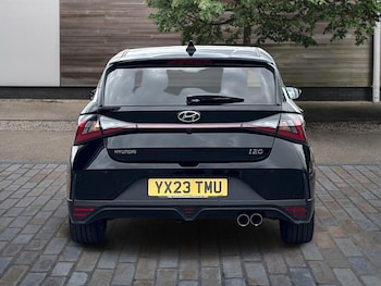 Used Hyundai i20 2023 for sale - 78704582: Photo
