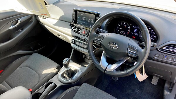 Used Hyundai i30 2022 for sale - 76094280: Photo 17