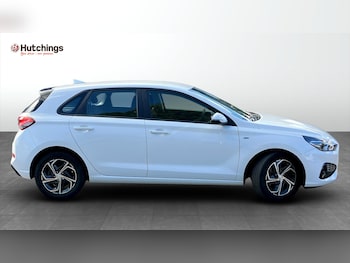Used Hyundai i30 2022 for sale - 76094280: Photo 2