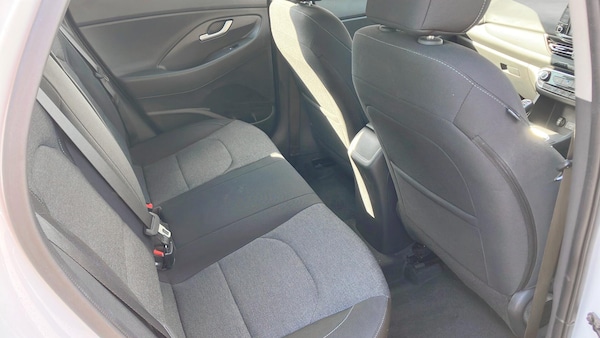 Used Hyundai i30 2022 for sale - 76094280: Photo 30