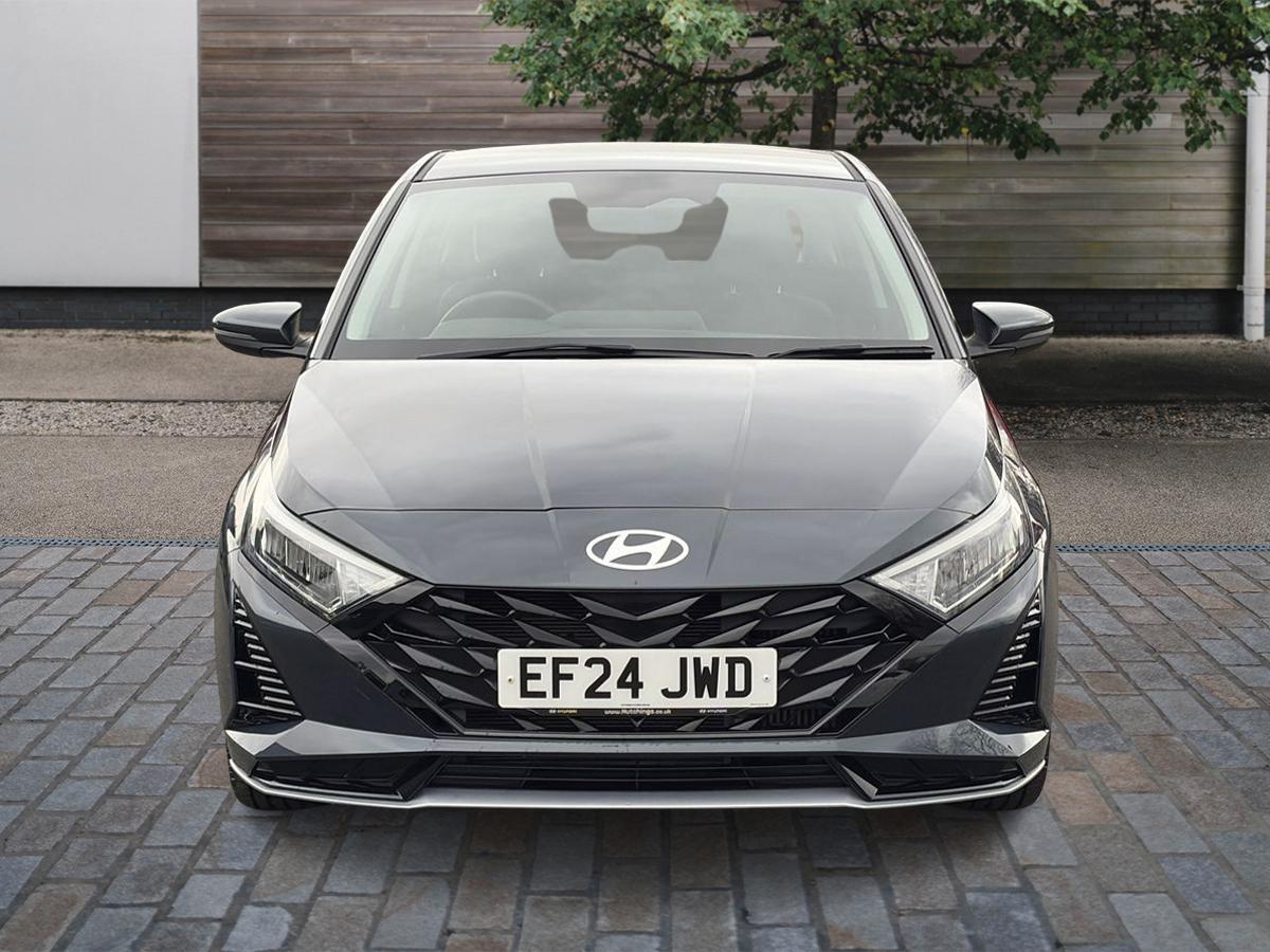 Used Hyundai i20 2024 for sale - 77330372: Photo 2