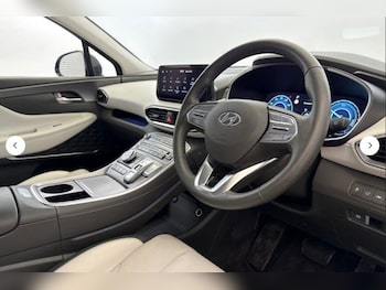 Used Hyundai Santa Fe 2023 for sale - 76633303: Photo