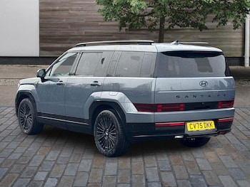 Used Hyundai Santa Fe 2025 for sale - 77017176: Photo