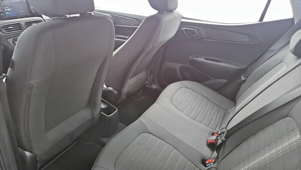 Used Hyundai i10 2024 for sale - 75449015: Photo 14