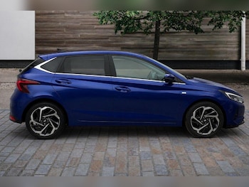 Used Hyundai i20 2023 for sale - 79589577: Photo