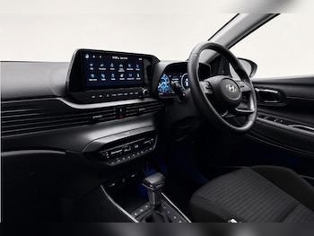 Used Hyundai i20 2023 for sale - 79589577: Photo