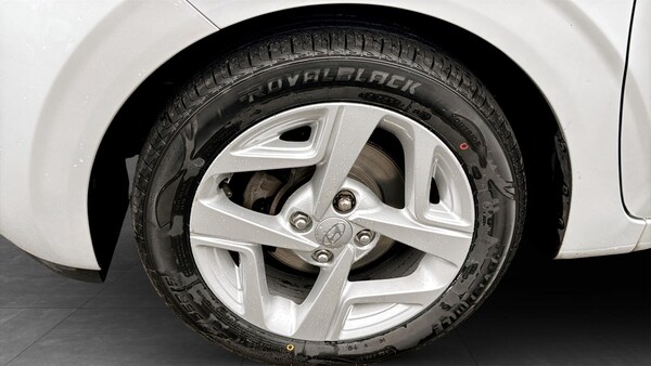 Used Hyundai i10 2021 for sale - 75478505: Photo 12