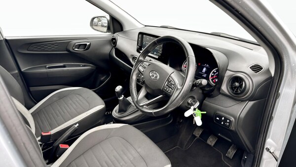 Used Hyundai i10 2021 for sale - 75478505: Photo 18