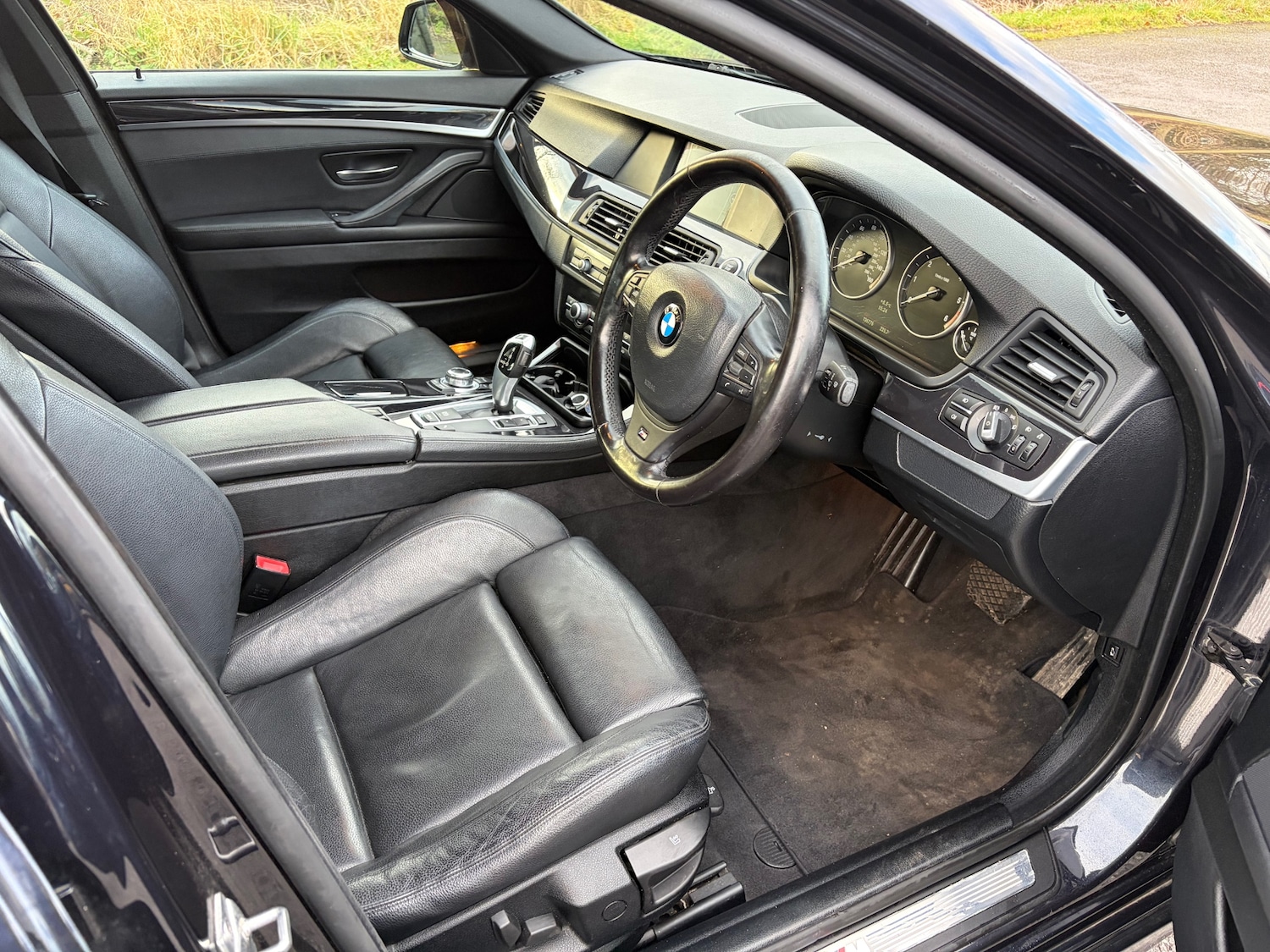 Used BMW 5 Series 2012 for sale - 77312401: Photo 9