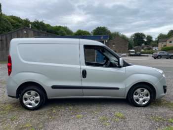 Used Vauxhall Combo 2017 for sale - 75077915: Photo
