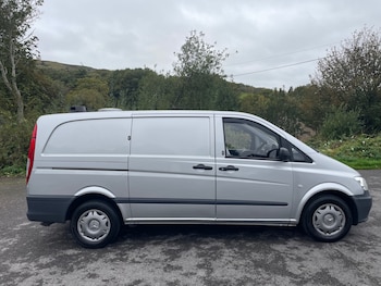 Used Mercedes-Benz Vito 2015 for sale - 76237418: Photo