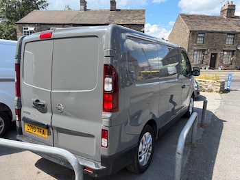 Used Nissan NV300 2019 for sale - 79031009: Photo