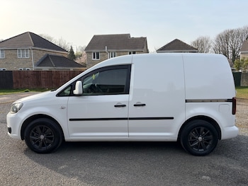 Used Volkswagen Caddy 2015 for sale - 77965492: Photo