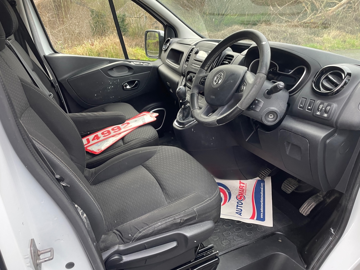 Used Vauxhall Vivaro 2016 for sale - 77045511: Photo 9