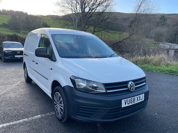 Used Volkswagen Caddy Maxi 2018 for sale - 77001880: Photo