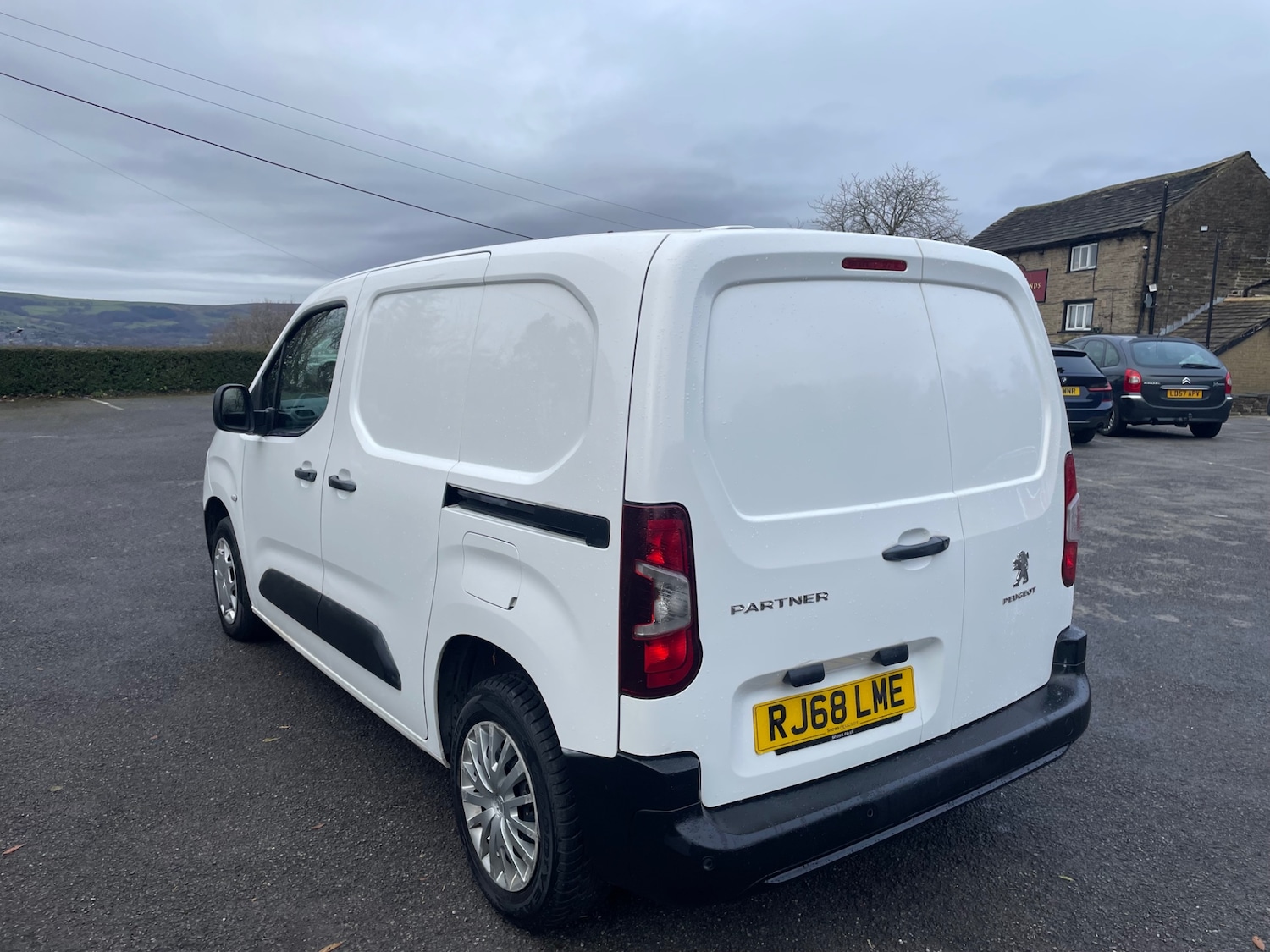 Used Peugeot Partner 2019 for sale - 76707577: Photo 6