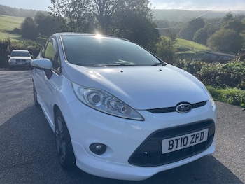 Used Ford Fiesta 2010 for sale - 76249634: Photo 2