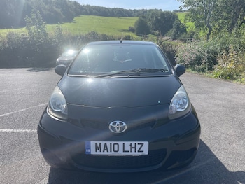 Used Toyota AYGO 2010 for sale - 75575430: Photo