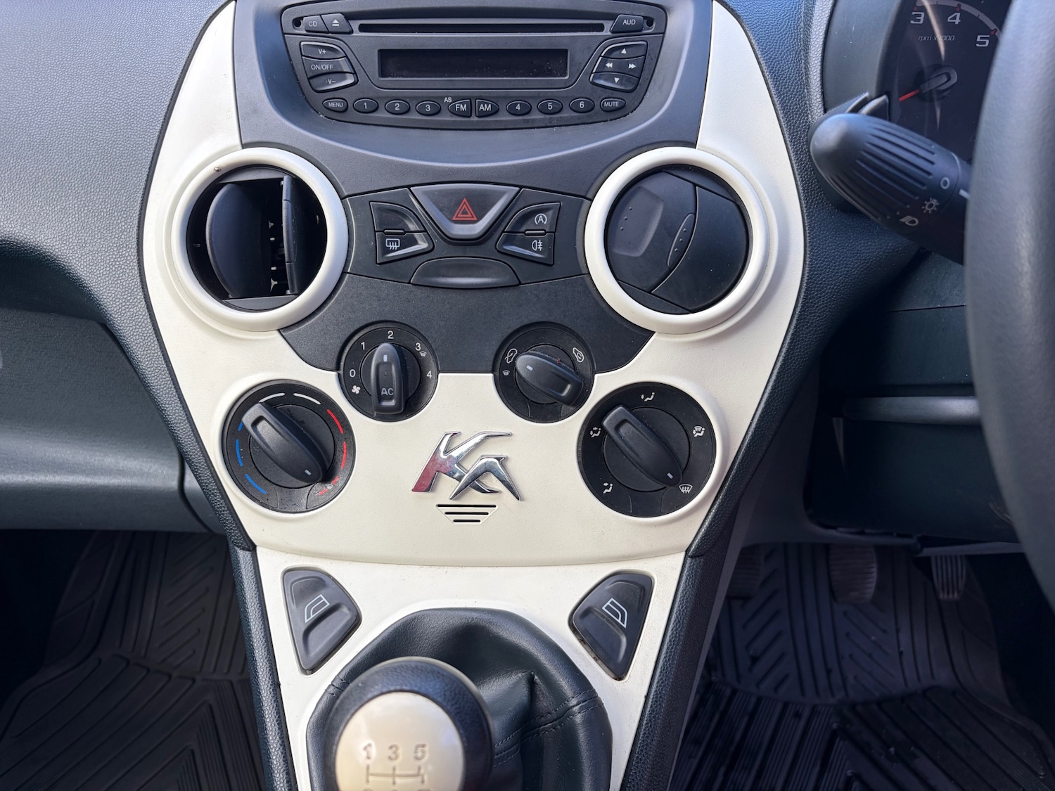 Used Ford Ka 2014 for sale - 77568324: Photo 11