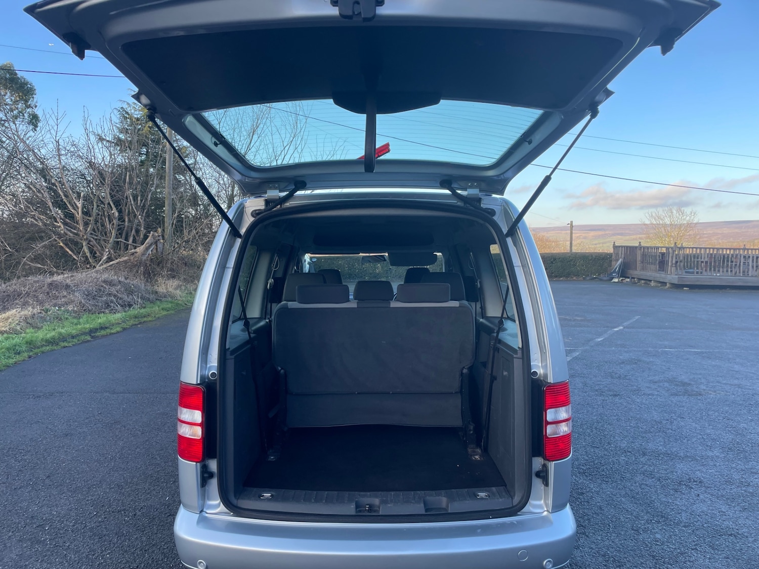 Used Volkswagen Caddy Maxi Life 2011 for sale - 77225323: Photo 10