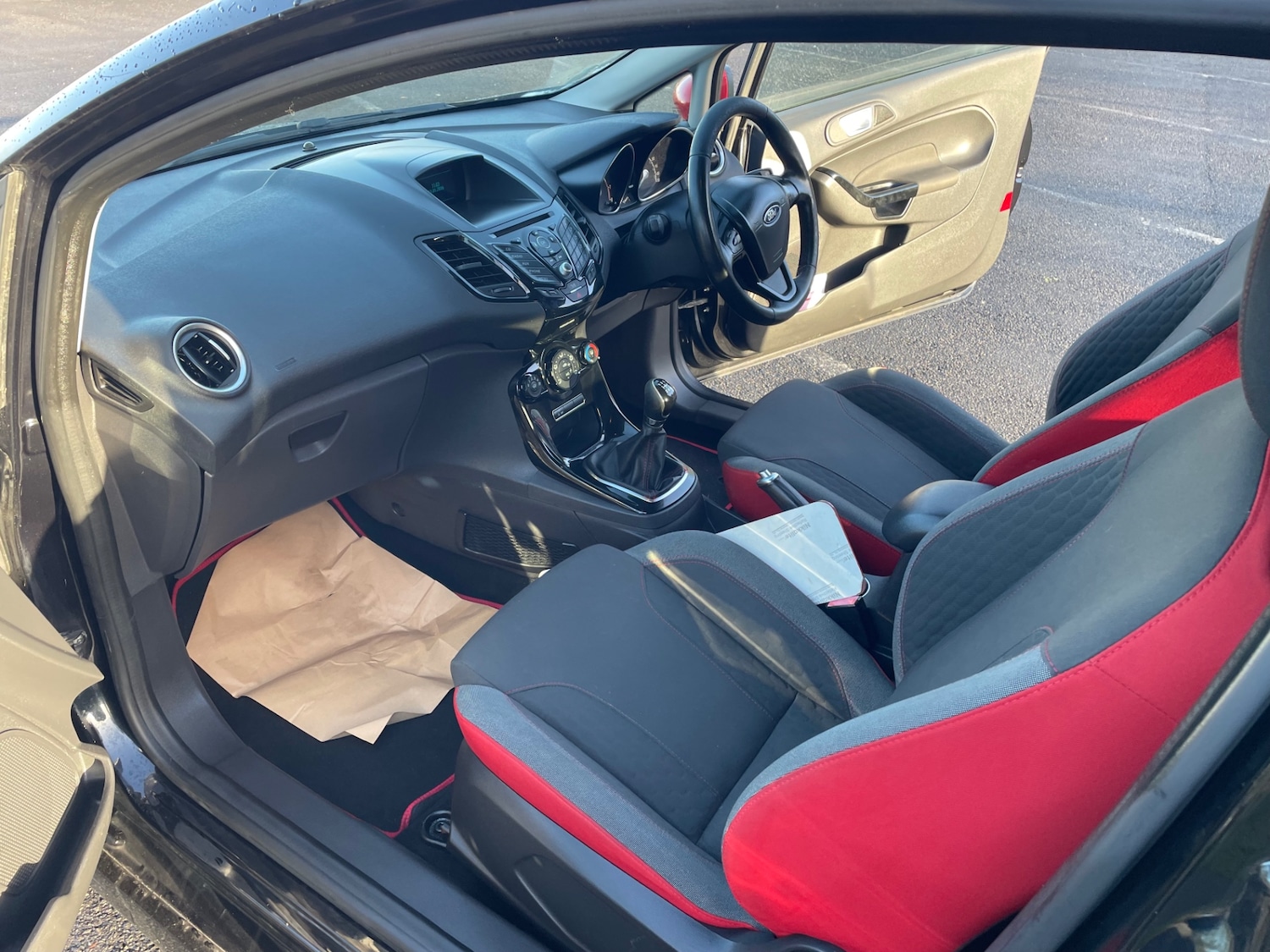 Used Ford Fiesta 2015 for sale - 77001949: Photo 10