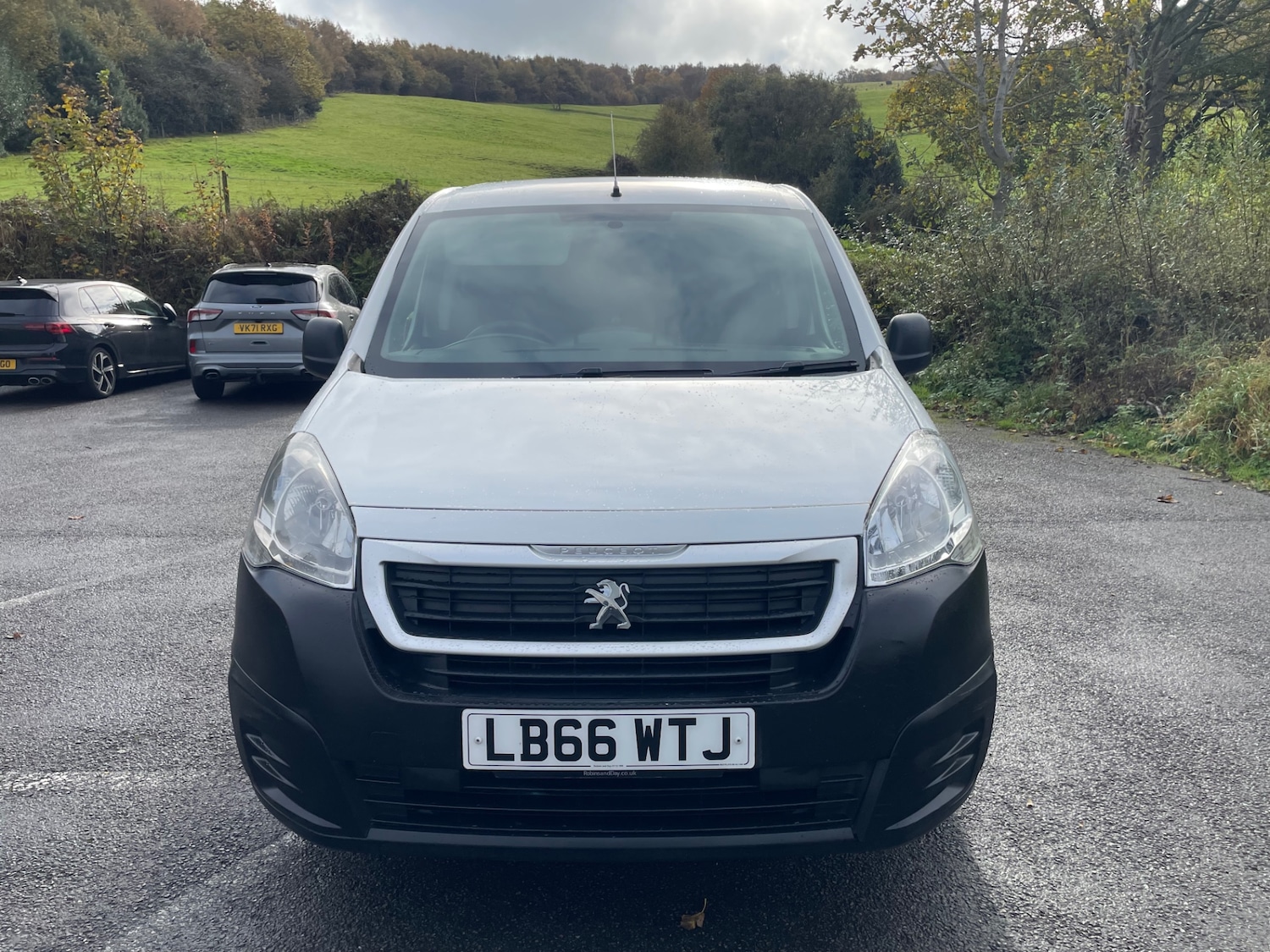 Used Peugeot Partner 2017 for sale - 76565951: Photo 5