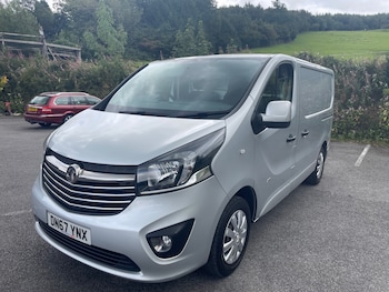Used Vauxhall Vivaro 2017 for sale - 75584610: Photo