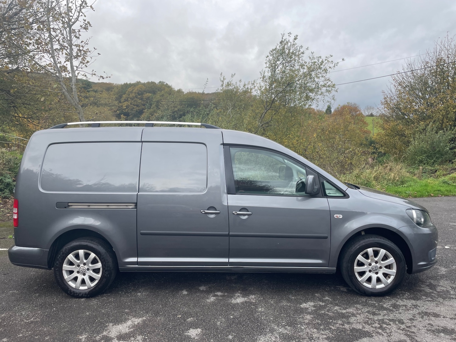Used Volkswagen Caddy Maxi 2013 for sale - 76427849: Photo 3