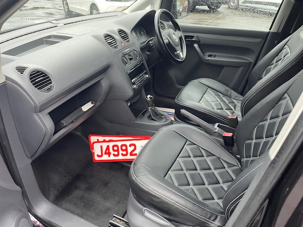 Used Volkswagen Caddy Maxi 2014 for sale - 76161714: Photo 12