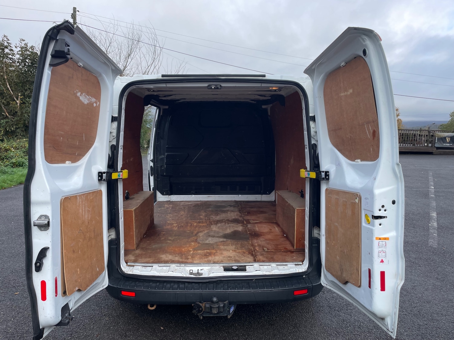 Used Ford Transit Custom 2015 for sale - 76347279: Photo 11