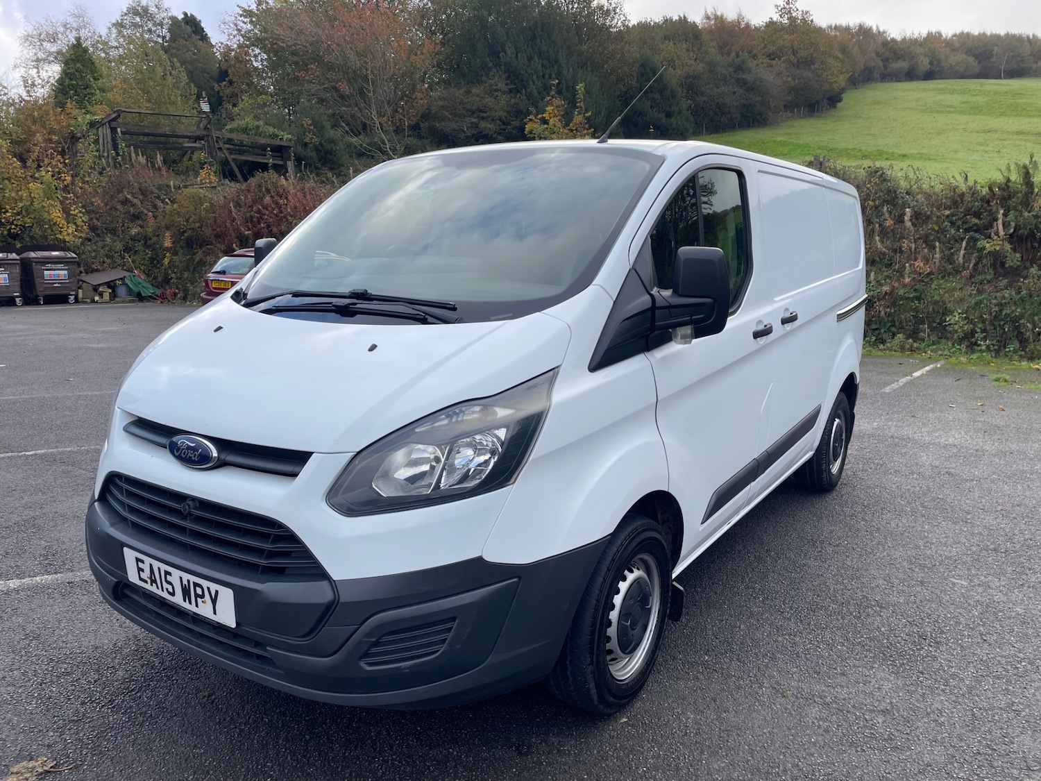 Used Ford Transit Custom 2015 for sale - 76347279: Photo 2