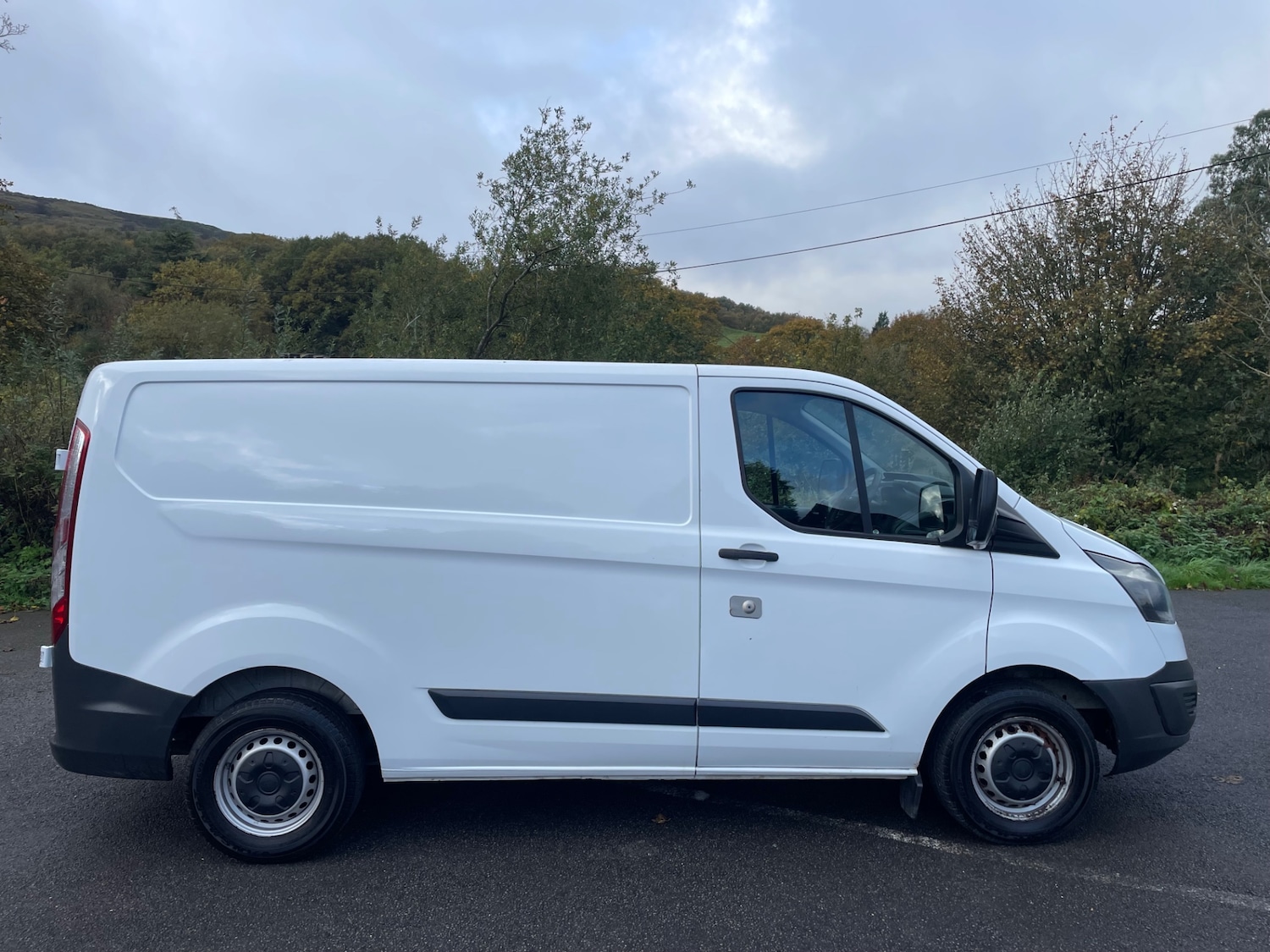 Used Ford Transit Custom 2015 for sale - 76347279: Photo 3