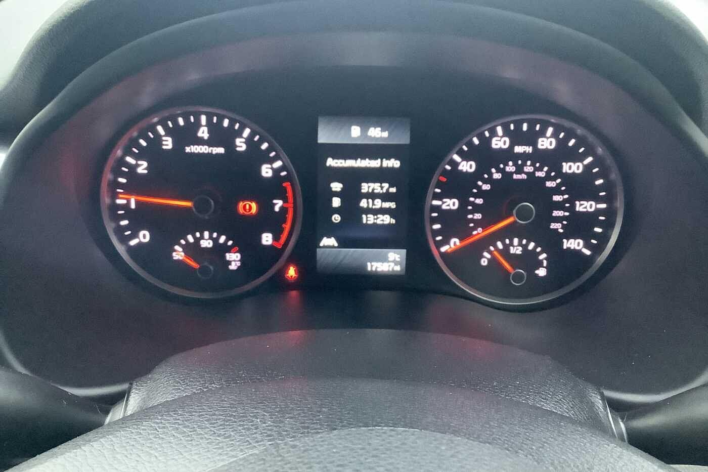 Used Kia Stonic 2023 for sale - 76936649: Photo 14