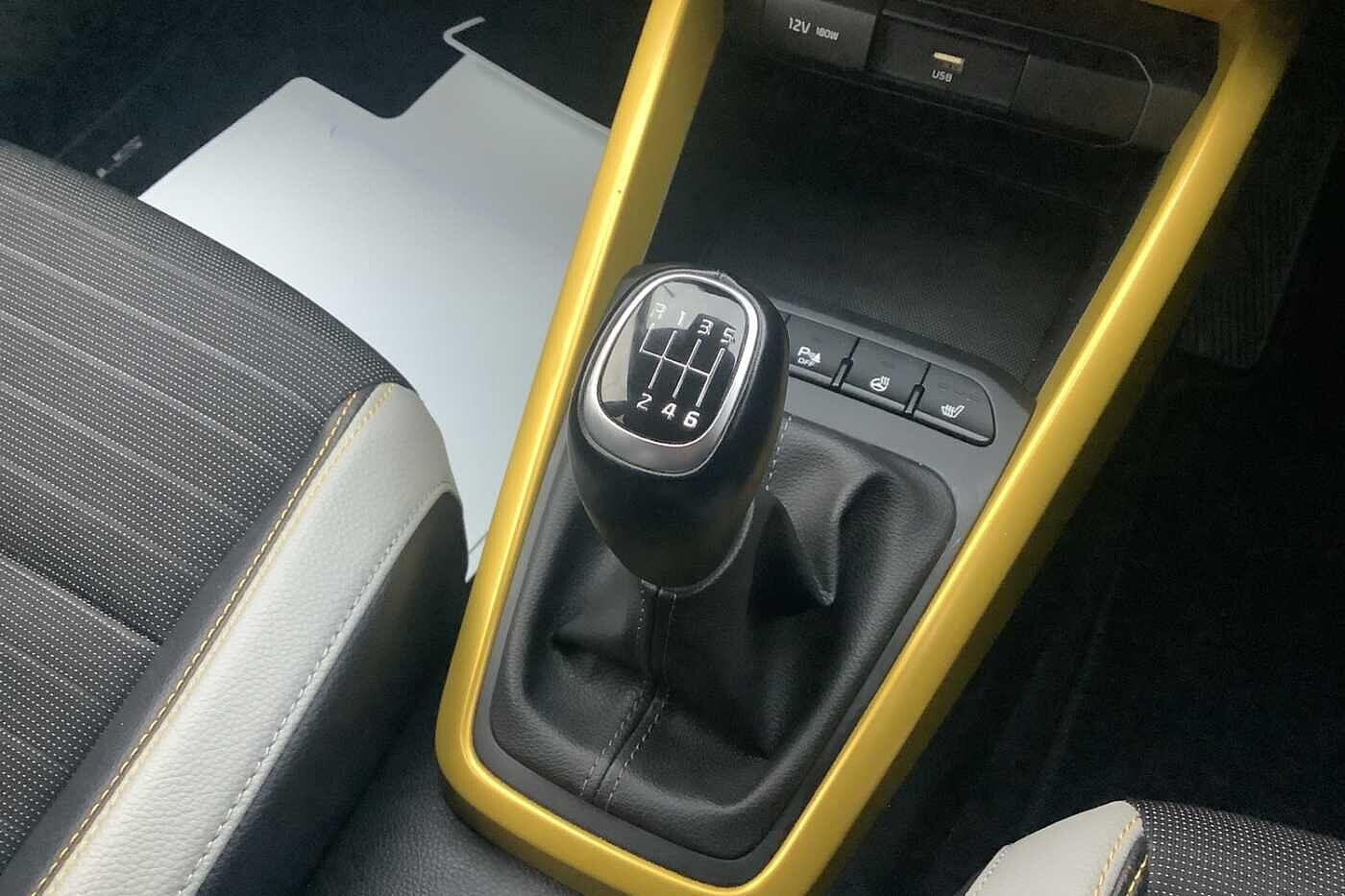 Used Kia Stonic 2023 for sale - 76936649: Photo 15