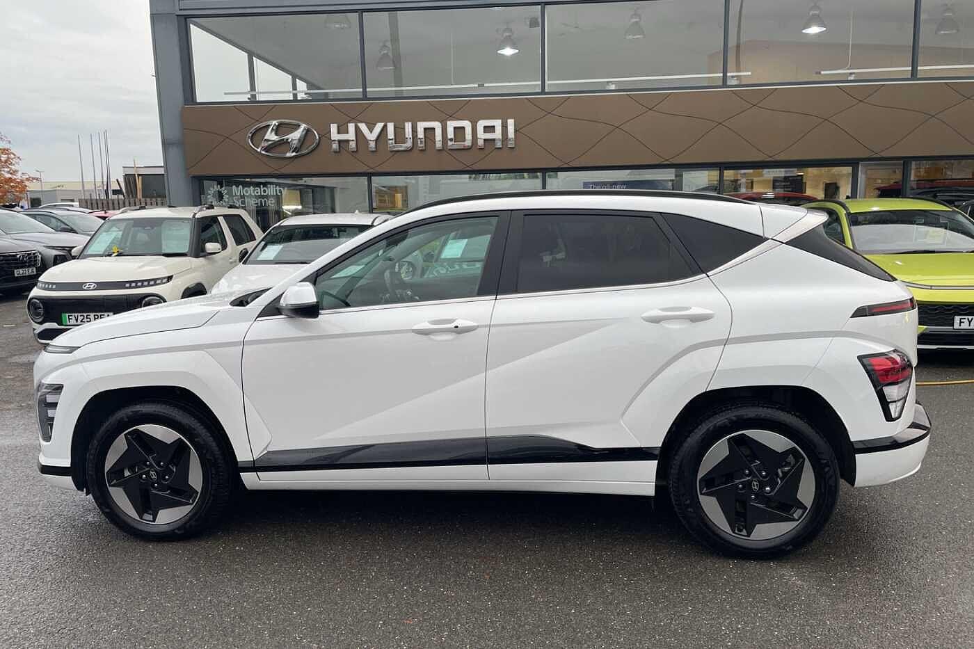 Used Hyundai KONA 2024 for sale - 76512340: Photo 8