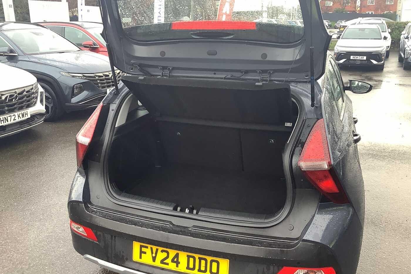 Used Hyundai BAYON 2024 for sale - 76975932: Photo 9