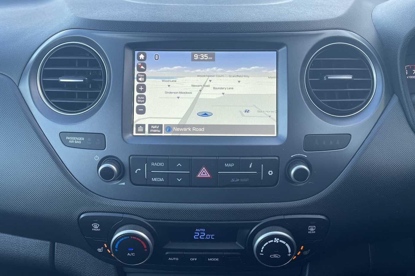 Used Hyundai i10 2017 for sale - 77331165: Photo 10