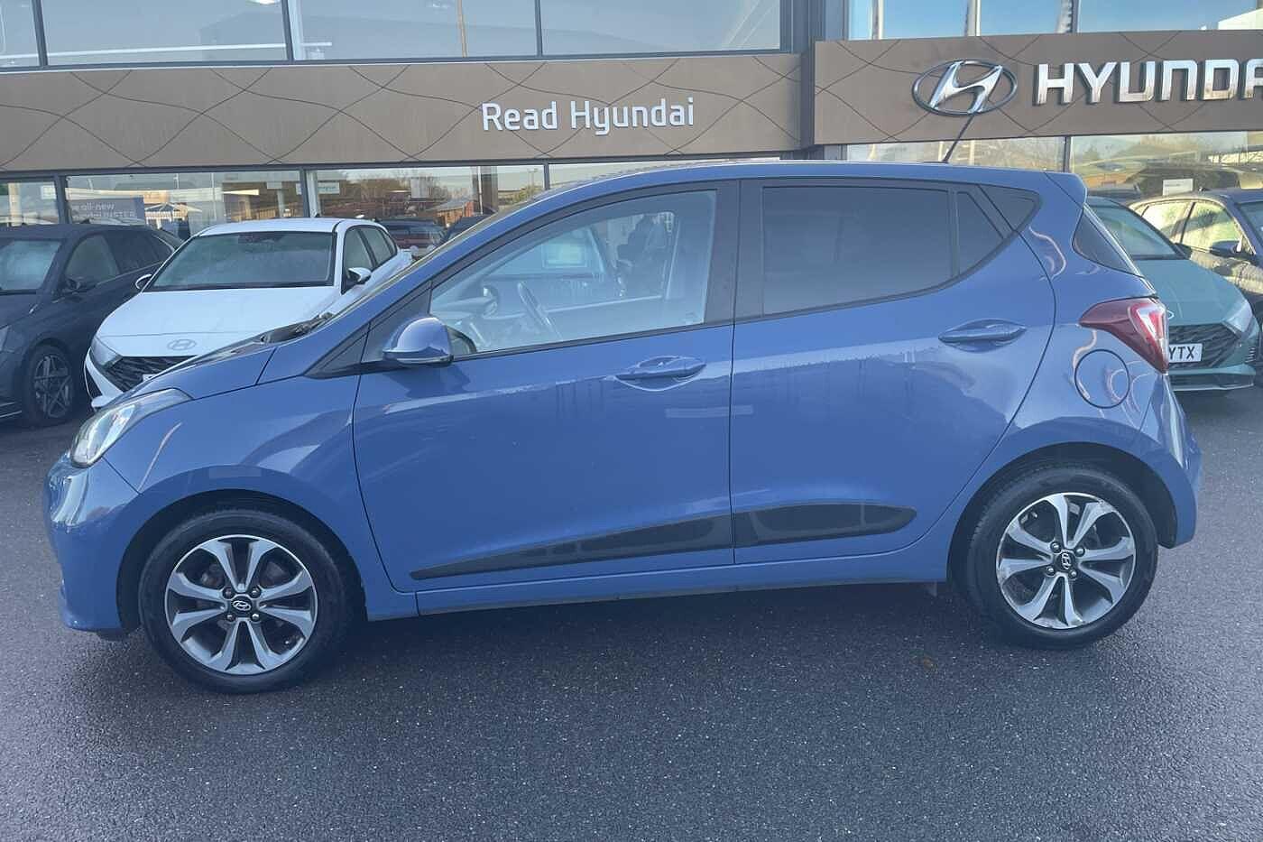 Used Hyundai i10 2017 for sale - 77331165: Photo 3