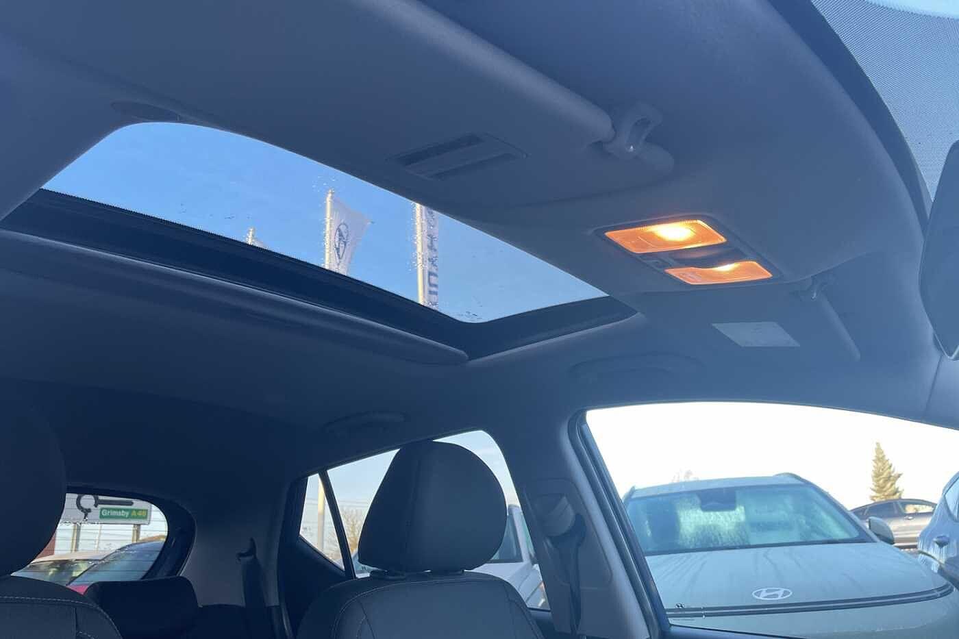 Used Hyundai i10 2017 for sale - 77331165: Photo 8